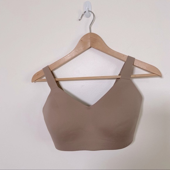 EUC Lululemon | Hold True Bra 34E Beige/Dusty Bronze - Picture 3 of 6